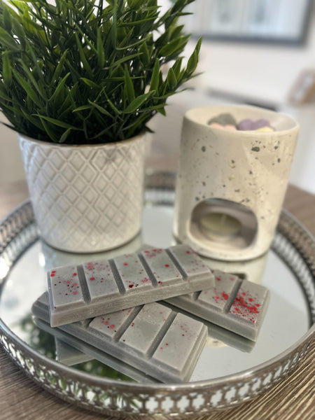 Pomegranate Noir Wax Melts Rich, Elegant & Beautifully Bold
