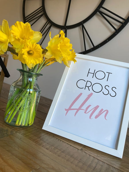 Hot Cross Hun Spring Seasonal Wall Home Decor Print